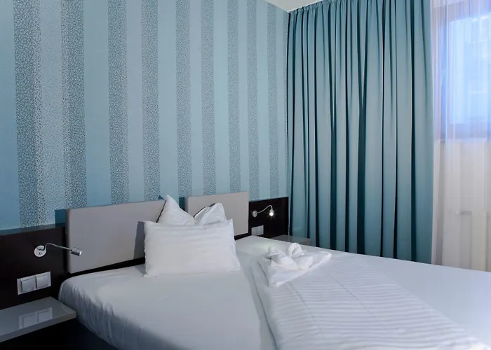 Gilbert Hotel 4*